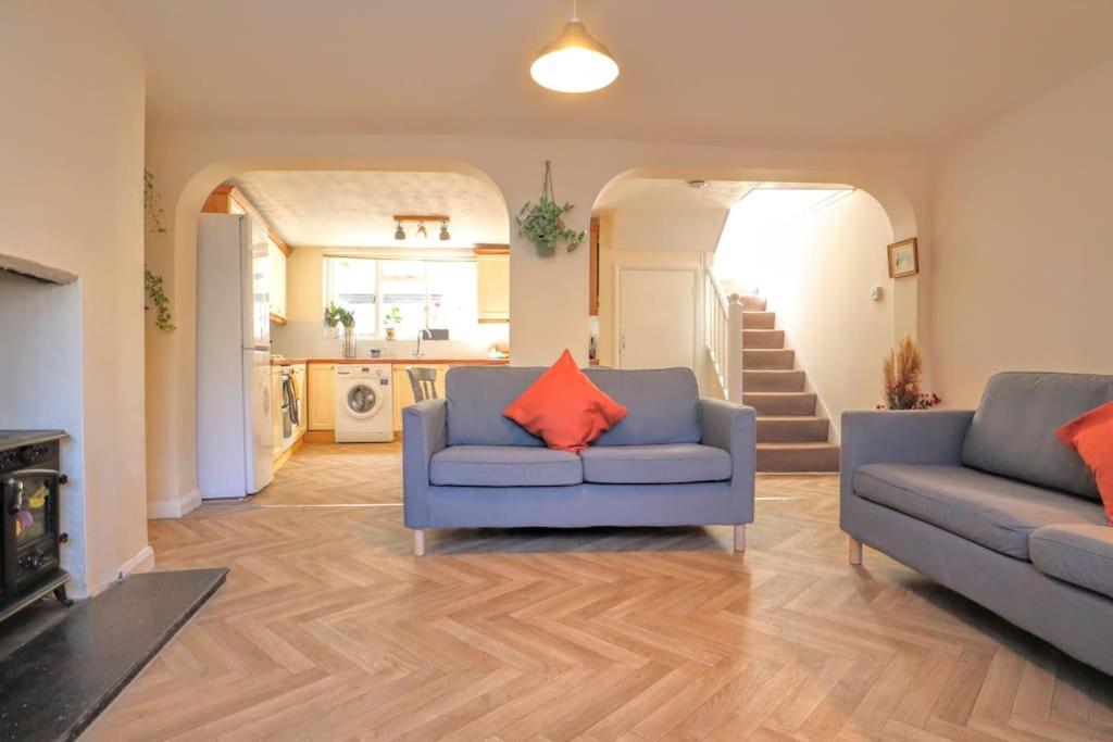 4 Bed Home 3 Mins From Harbour + Sandy Beach Folkestone Bagian luar foto